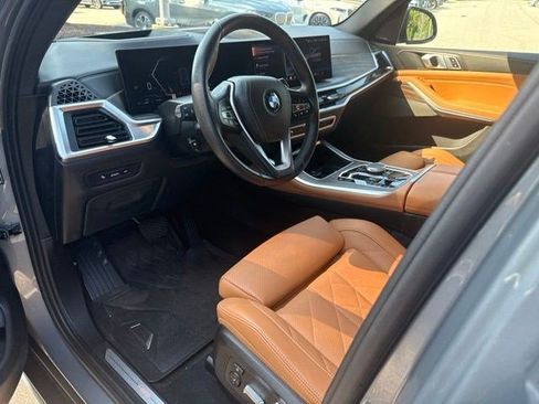 Certified 2024 BMW X5 xDrive40i w/ Premium Package AWD/4WD image 16