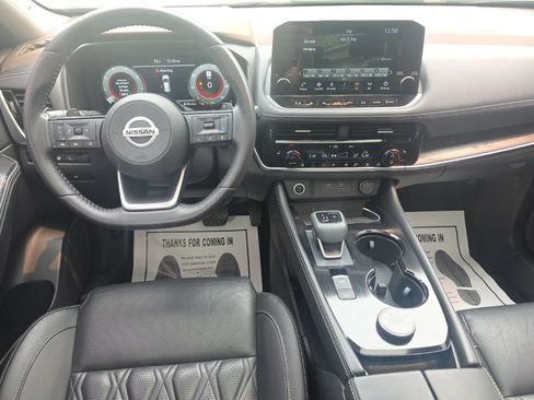 Used 2021 Nissan Rogue Platinum AWD/4WD image 22