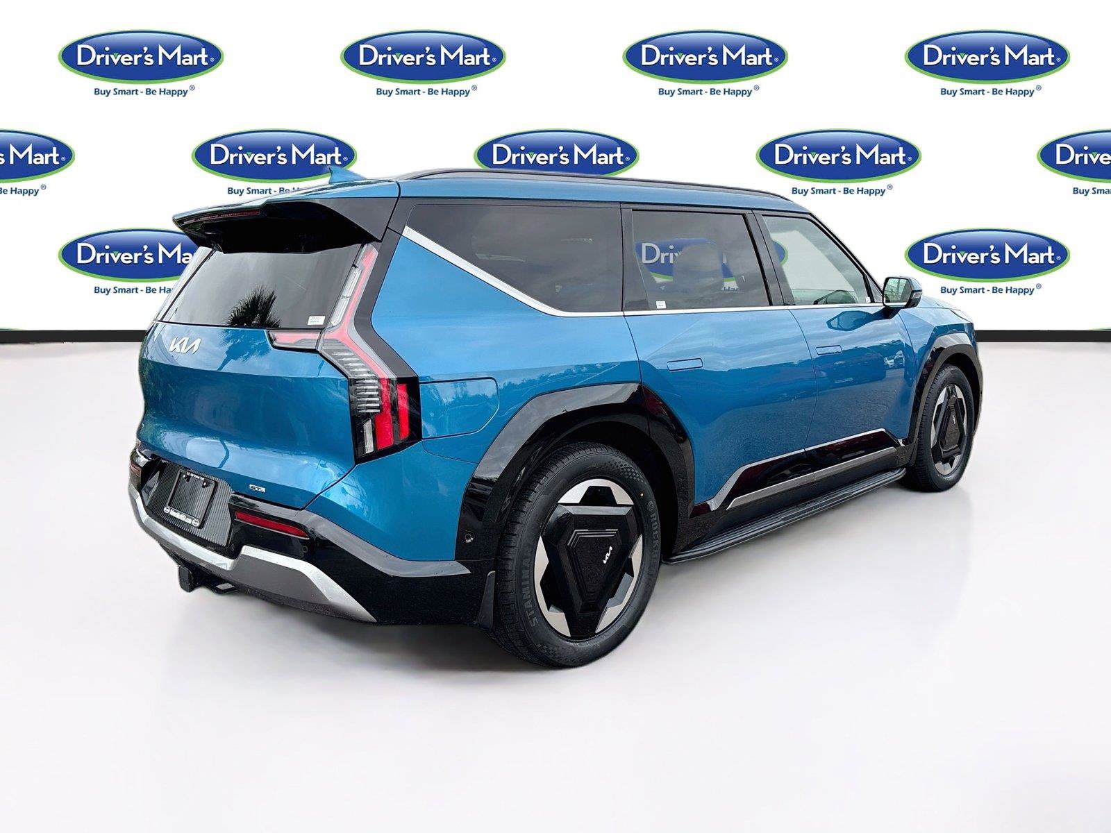 Used 2024 Kia EV9 Land AWD/4WD image 7