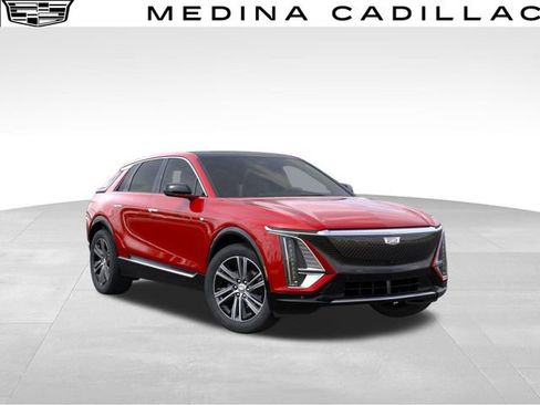 New 2026 Cadillac Lyriq Luxury image 7