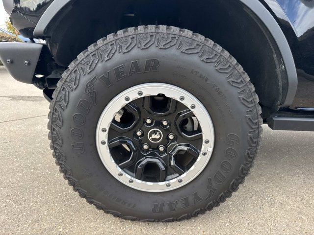 Used 2024 Ford Bronco Badlands AWD/4WD image 9