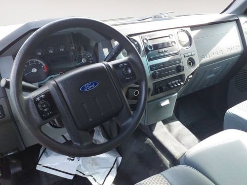 Used 2015 Ford F250 XLT w/ Camper Package AWD/4WD image 10