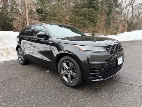 Used 2025 Land Rover Range Rover Velar Dynamic SE image 7