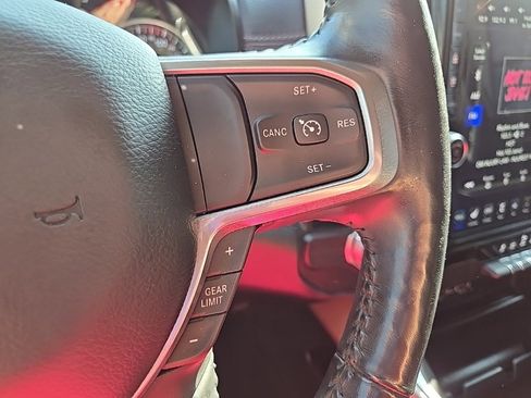 Used 2020 RAM 1500 Laramie image 52