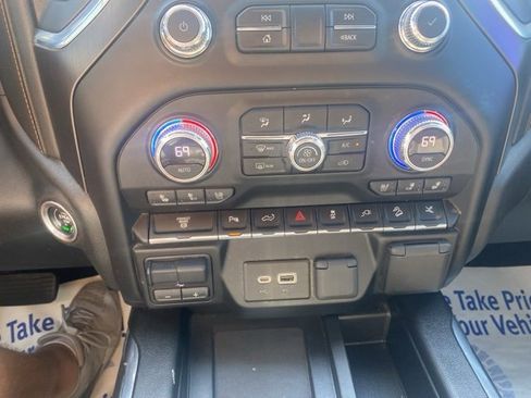 Used 2022 GMC Sierra 2500 AT4 w/ AT4 Preferred Package image 23