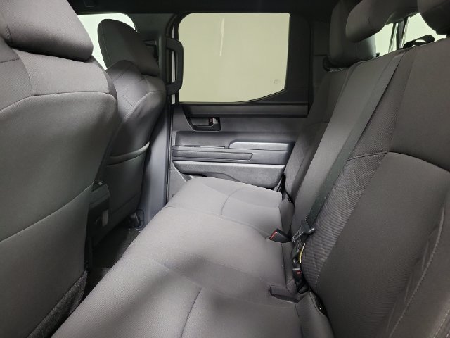 Used 2024 Toyota Tacoma SR5 w/ SR5 Upgrade Package AWD/4WD image 13