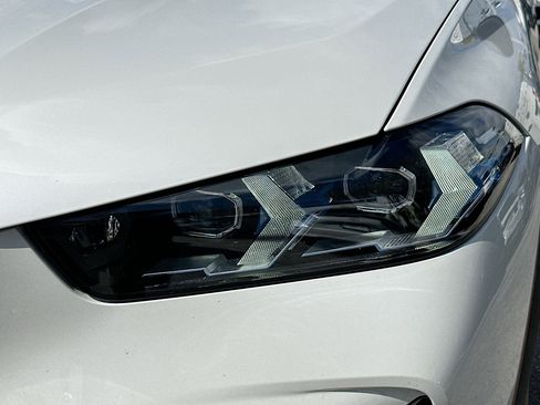 Certified 2025 BMW X5 xDrive50e image 32