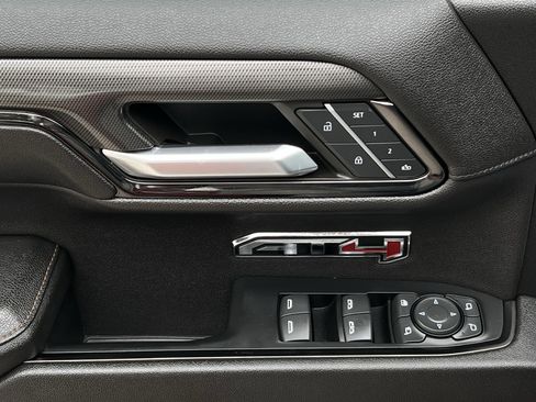 Used 2023 GMC Sierra 1500 AT4 w/ AT4 Premium Package image 26