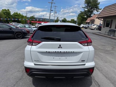 Used 2023 Mitsubishi Eclipse Cross LE AWD/4WD image 8