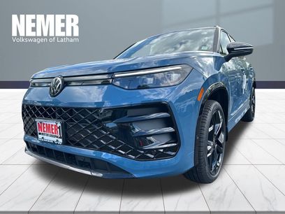 New 2026 Volkswagen Tiguan SE R-Line