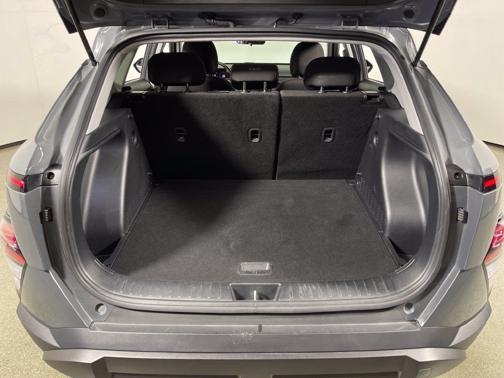 Certified 2026 Hyundai Kona SEL Sport FWD image 11