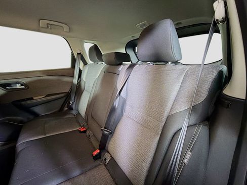 Used 2021 Nissan Rogue SV image 19