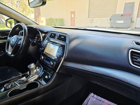 Used 2018 Nissan Maxima 3.5 S image 26