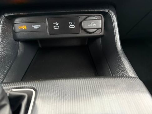 Certified 2025 Honda Civic Sport image 30