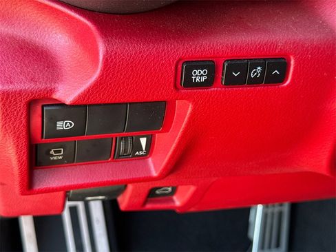 Used 2025 Lexus IS 350 F Sport image 28