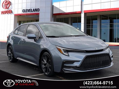 Used 2024 Toyota Corolla SE FWD image 1