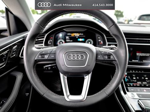 Used 2023 Audi Q8 Premium Plus AWD/4WD image 17