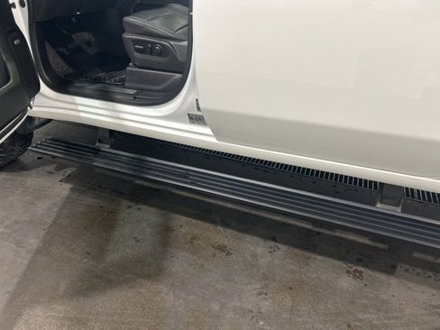 Certified 2023 Chevrolet Silverado 2500 LTZ w/ LTZ Plus Package image 9