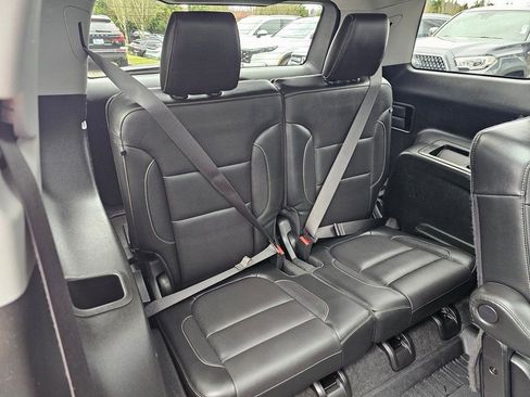 Used 2019 GMC Acadia SLT w/ Black Edition image 30