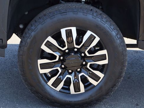 Used 2024 GMC Sierra 2500 Denali Ultimate image 36