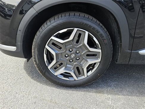 Used 2023 Hyundai Santa Fe Limited image 9