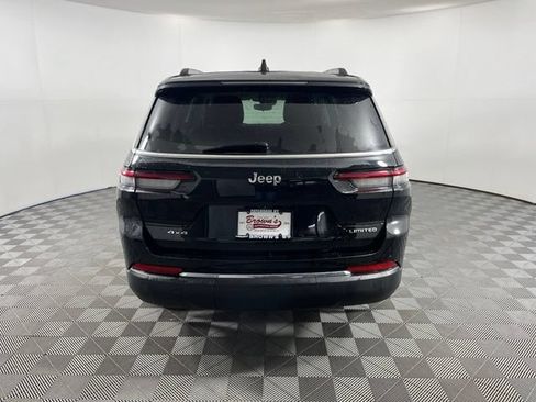 Used 2023 Jeep Grand Cherokee L Limited AWD/4WD image 6