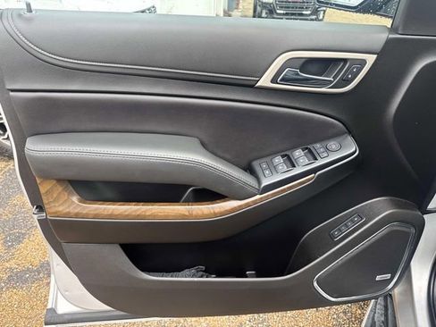 Used 2019 GMC Yukon Denali w/ Open Road Package image 25