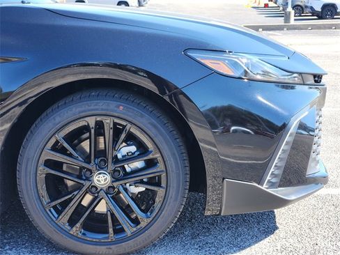 New 2026 Toyota Camry SE image 5