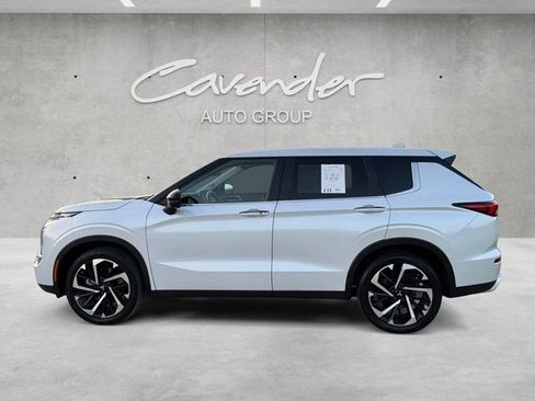 Used 2024 Mitsubishi Outlander SE FWD image 13