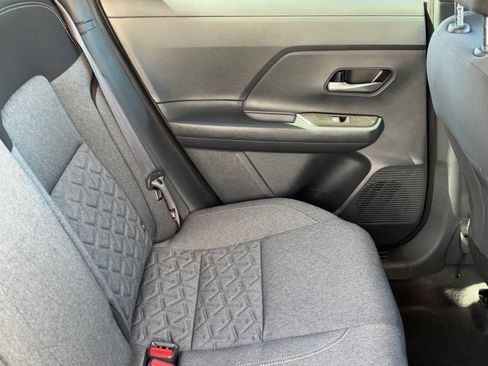 Certified 2025 Nissan Kicks SV image 11