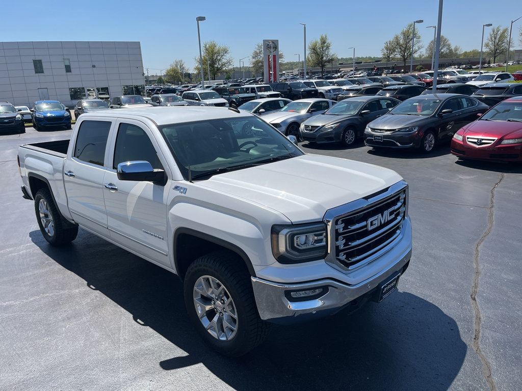 Used 2017 GMC Sierra 1500 SLT AWD/4WD image 5