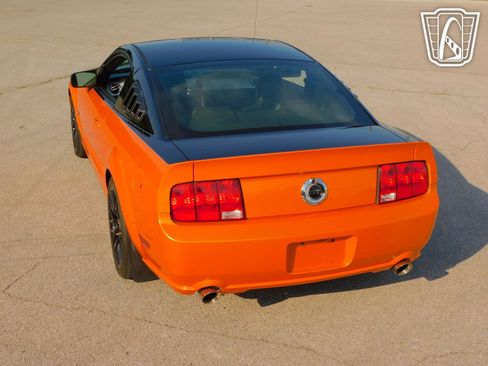 Used 2008 Ford Mustang GT Premium RWD image 34