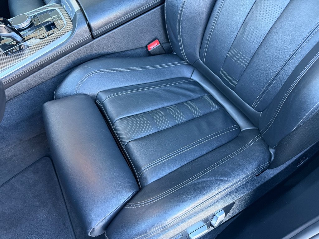 Used 2019 BMW X5 xDrive40i w/ M Sport Package AWD/4WD image 16