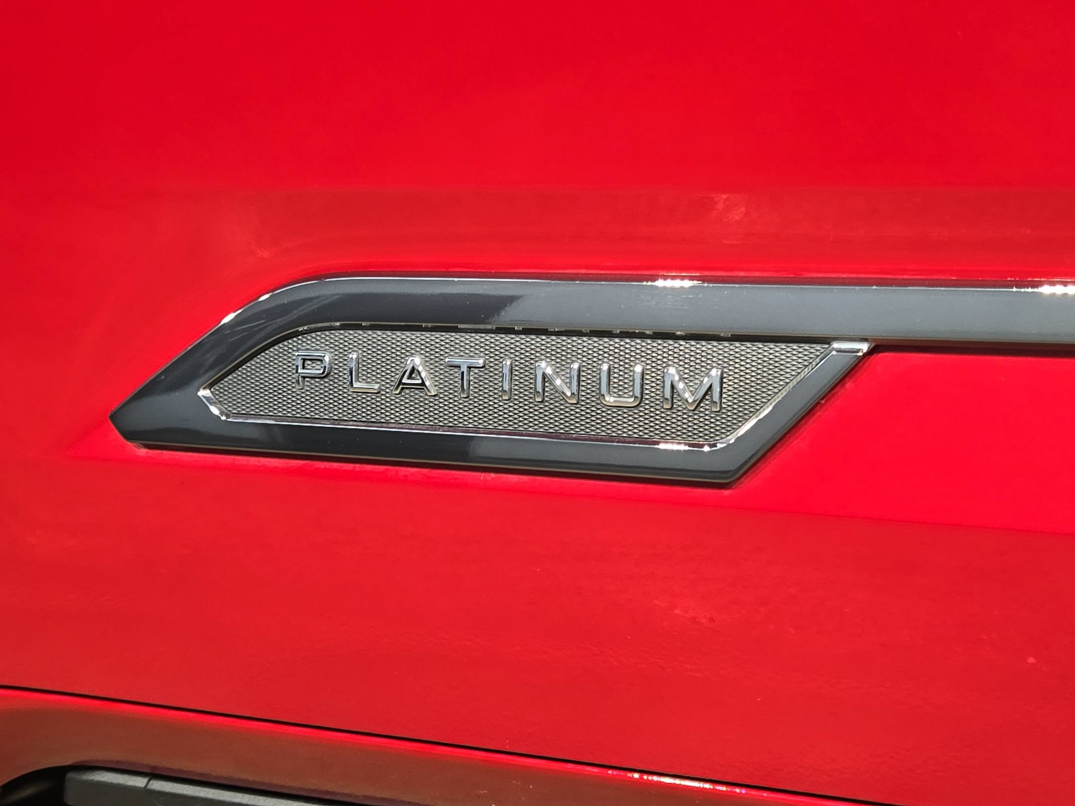 Certified 2025 Toyota Sequoia Platinum AWD/4WD image 39