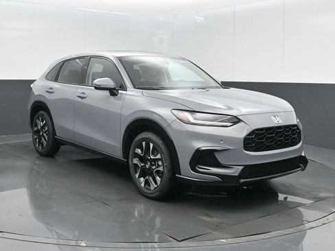 Certified 2026 Honda HR-V EX-L image 2