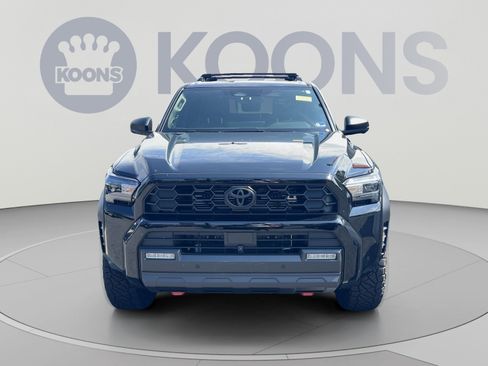 Used 2025 Toyota 4Runner TRD Off-Road Premium AWD/4WD image 8