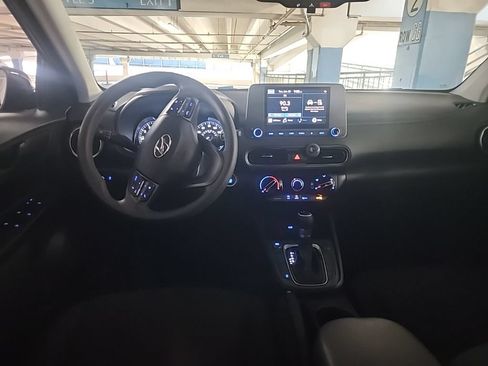 Certified 2023 Hyundai Kona SEL FWD image 5
