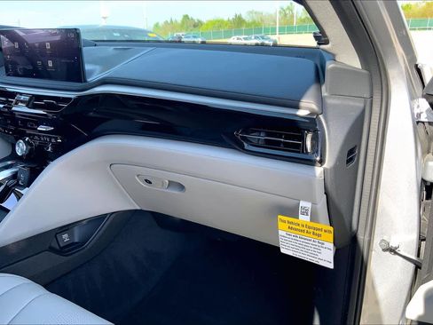 Used 2026 Acura MDX FWD w/ Technology Package image 17