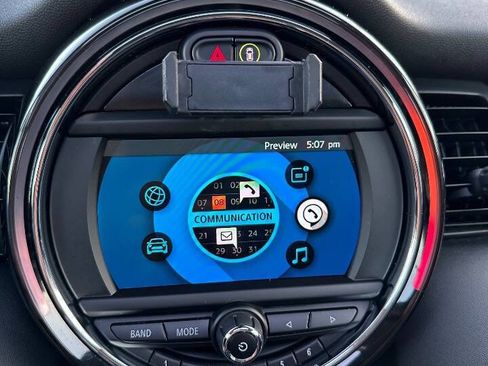 Used 2019 MINI Cooper S w/ Premium Package image 25