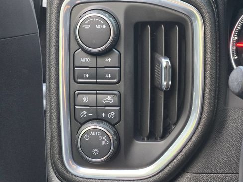 Used 2022 Chevrolet Silverado 1500 RST AWD/4WD image 25