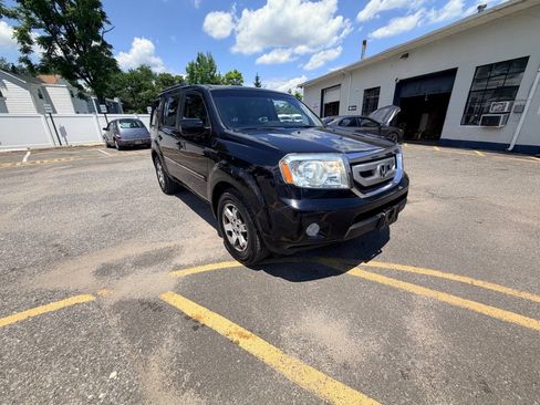 Used 2011 Honda Pilot Touring image 29