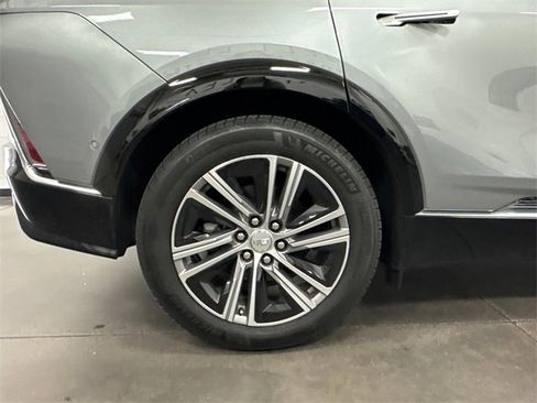 Used 2024 Cadillac Lyriq Luxury image 7