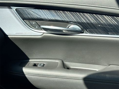 Used 2025 Cadillac XT6 Premium Luxury w/ Technology Package image 33