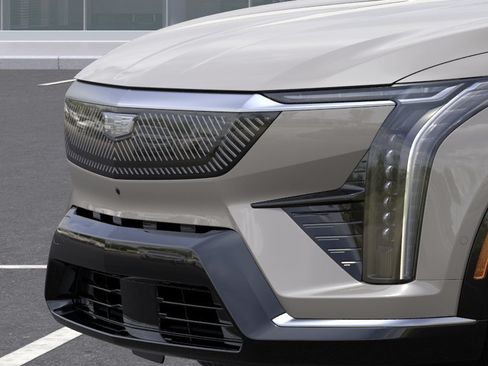 New 2027 Cadillac Optiq Luxury RWD image 13