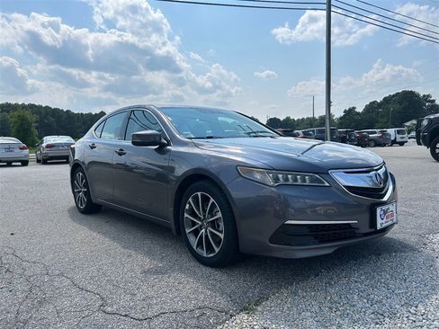 Used 2017 Acura TLX w/ Technology Package FWD image 7