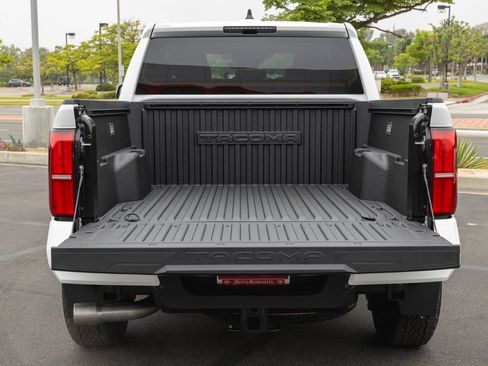 New 2026 Toyota Tacoma TRD Off-Road AWD/4WD image 6