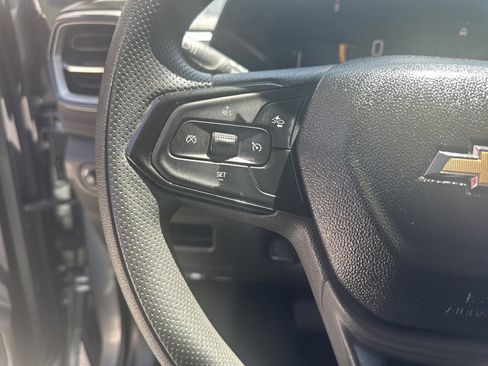 Used 2025 Chevrolet TrailBlazer LT AWD/4WD image 13