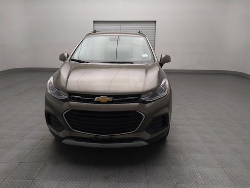 Used 2022 Chevrolet Trax LT w/ Driver Confidence Package AWD/4WD image 15