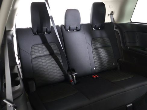 Used 2023 Nissan Pathfinder SV image 36