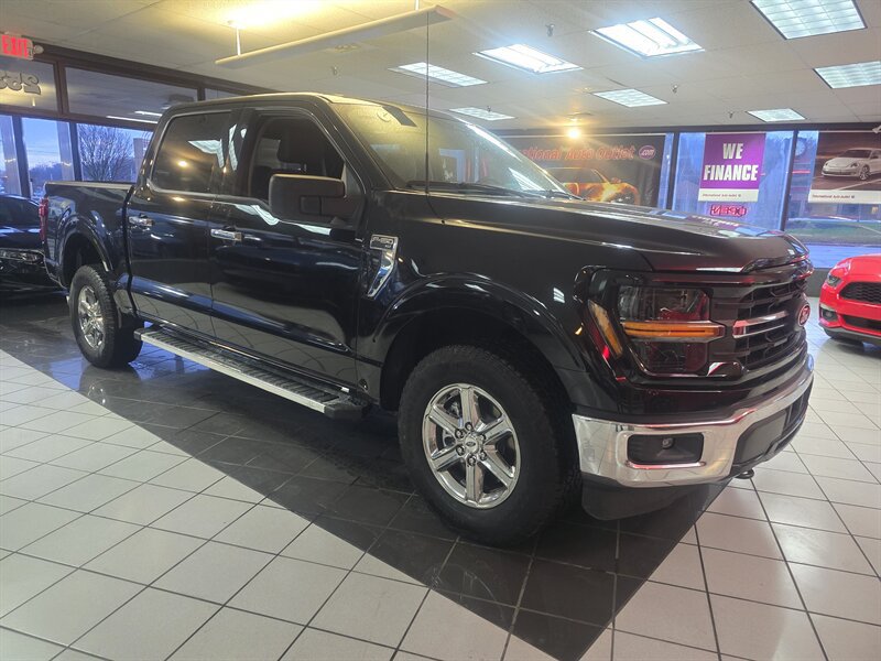 Used 2025 Ford F150 XLT w/ Equipment Group 301A Standard AWD/4WD image 3